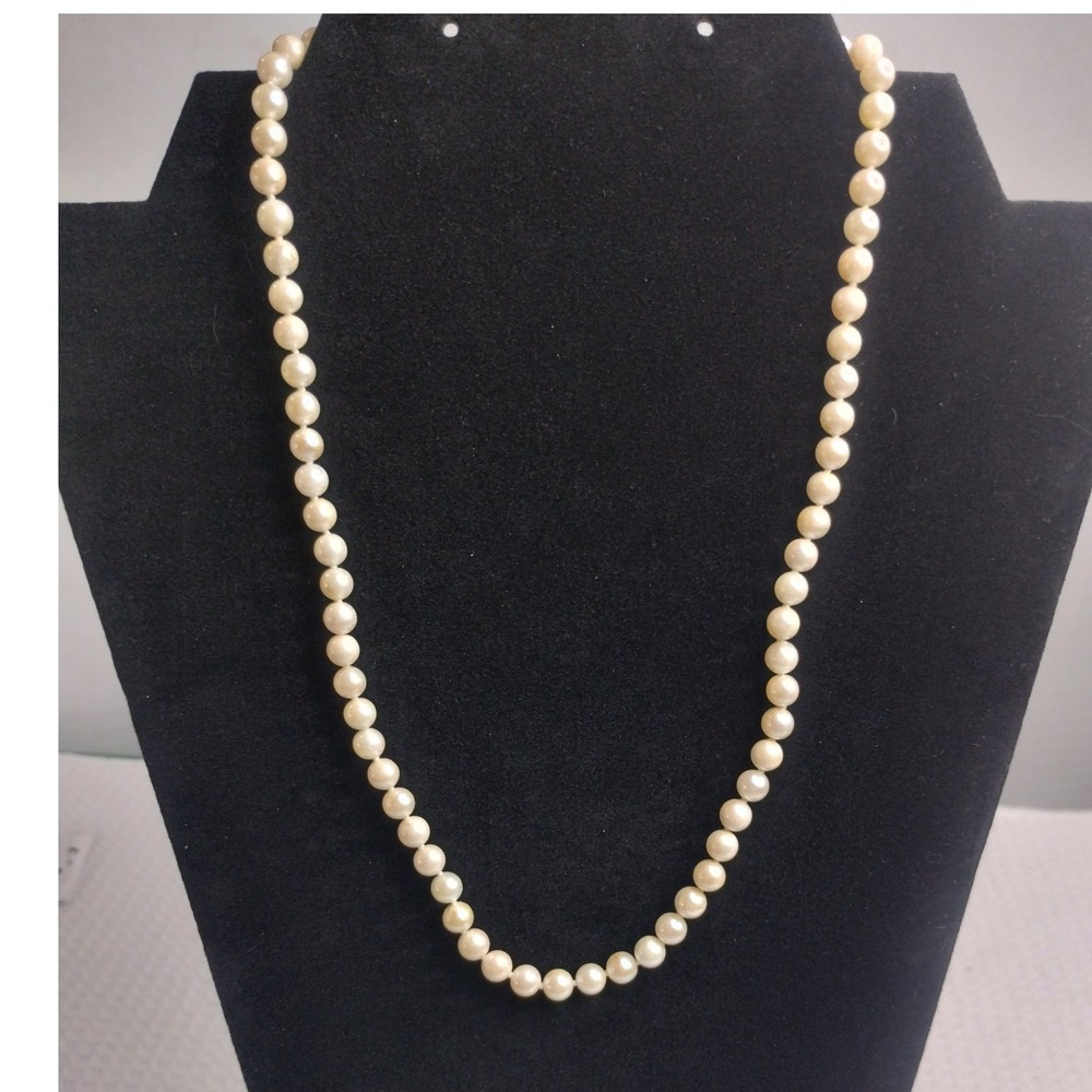 Vintage Style Cream Faux Pearl Strand Necklace Classic Bridal Jewelry Choker